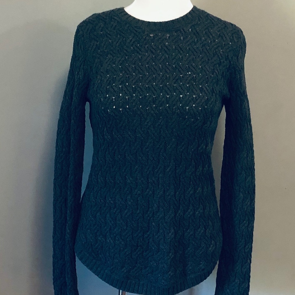 Jeanne Pierre Charcoal Gray Cable Knit Sweater